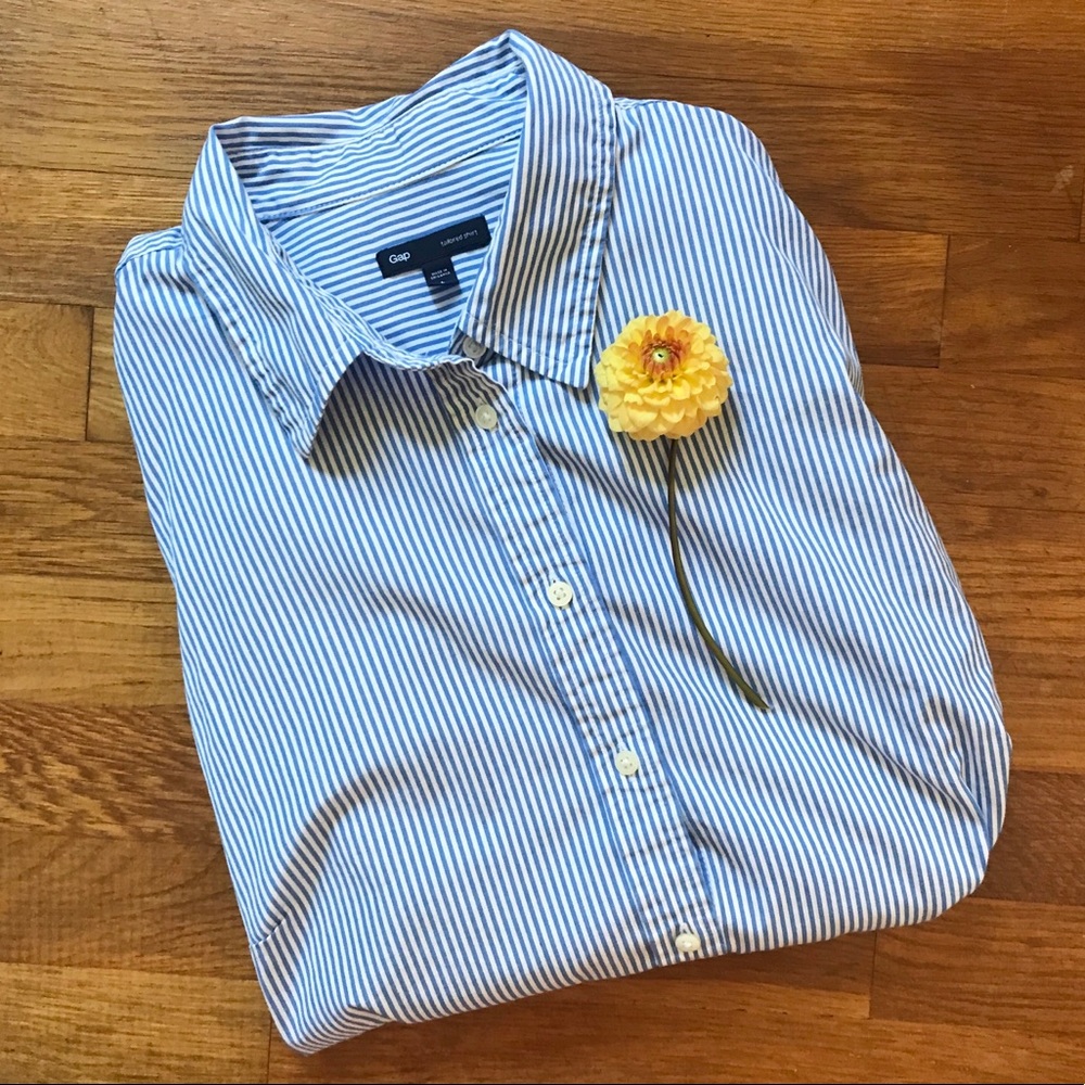 Gap Blue & White Striped Fitted Women's Shirt